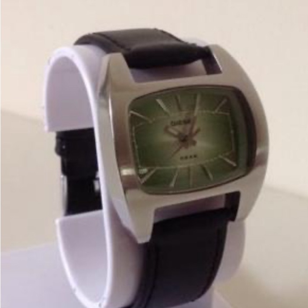 DIESEL QUARTZ WATCH DZ-2085